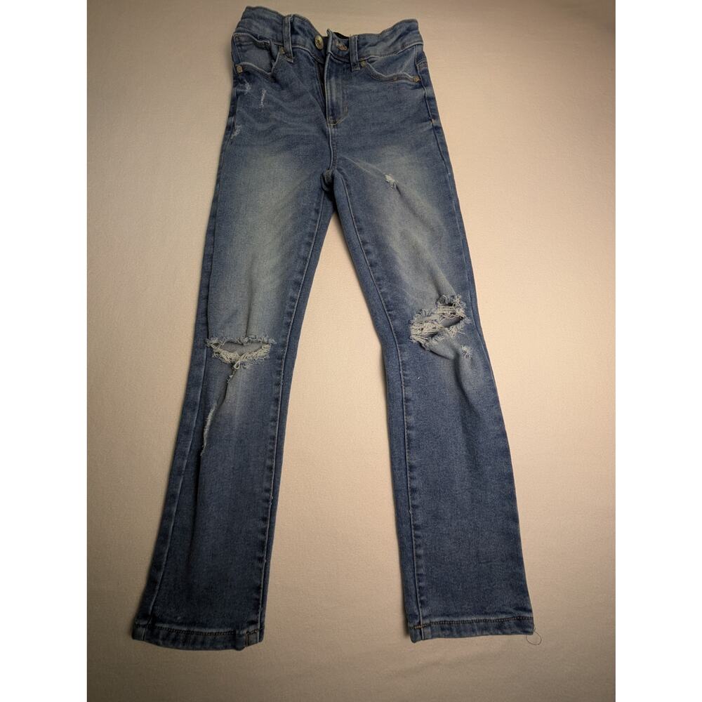 Kylie
Kendall + Kylie The Icon High Rise Straight Jeans- Size 1/25
